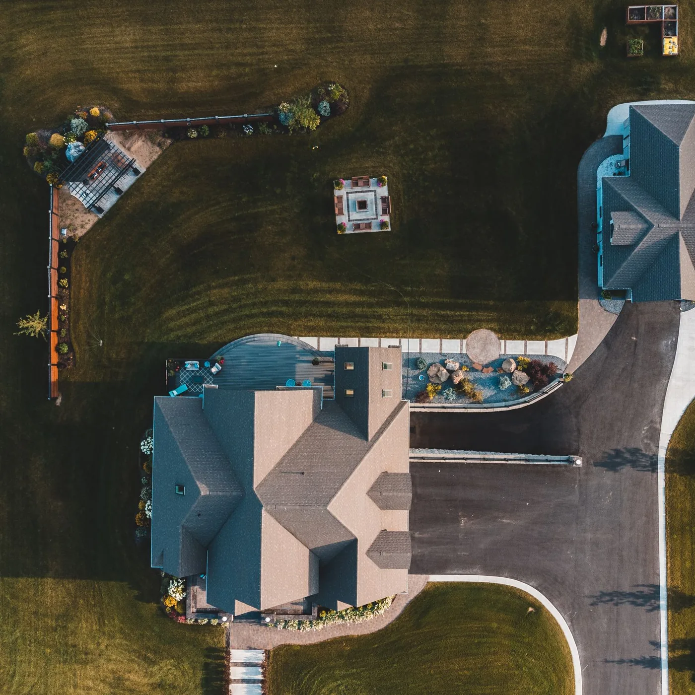 Neighborhood context shot, schools and parks visible