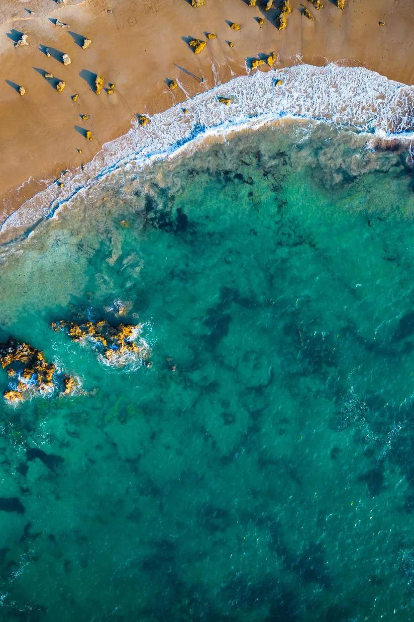 Vertical social reel frame, coastline