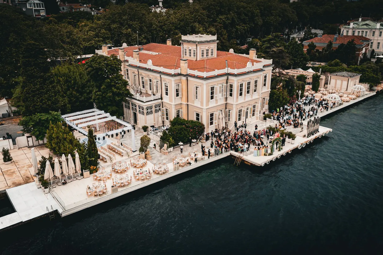Wedding venue marketing aerial, full grounds